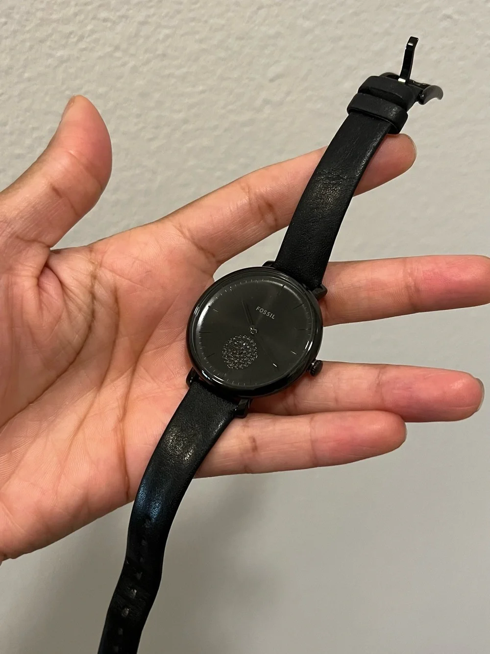 Fossil Black Leather Strap woman Watch with Black Dial